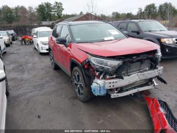  Salvage Toyota RAV4