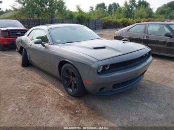  Salvage Dodge Challenger