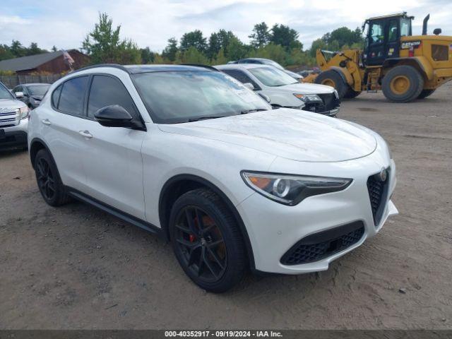  Salvage Alfa Romeo Stelvio