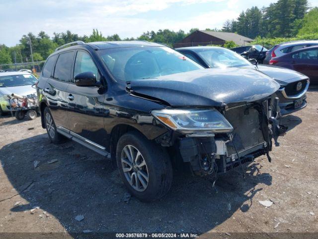  Salvage Nissan Pathfinder