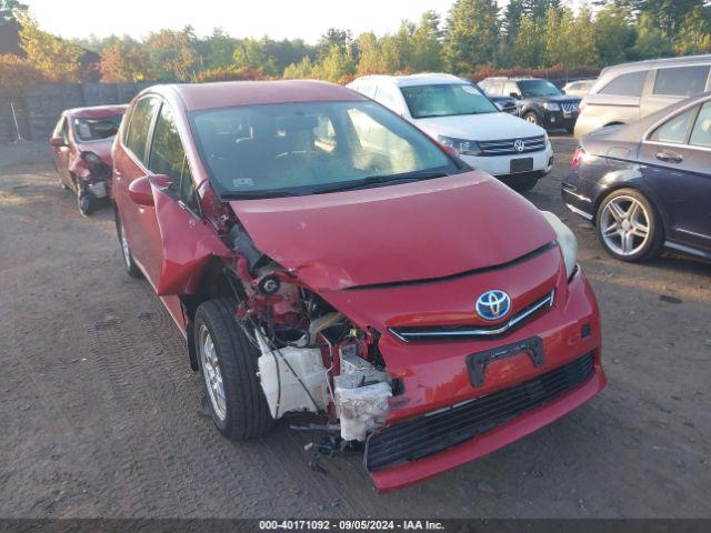  Salvage Toyota Prius v