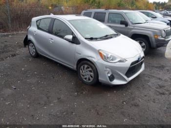  Salvage Toyota Prius c