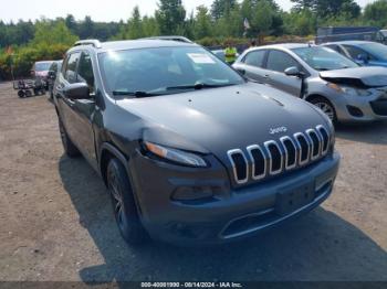  Salvage Jeep Cherokee