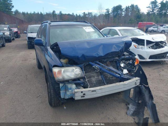  Salvage Toyota Highlander