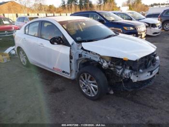  Salvage Mazda Mazda3