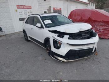  Salvage Kia Niro