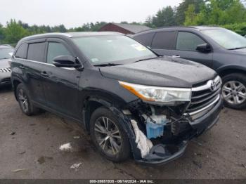  Salvage Toyota Highlander