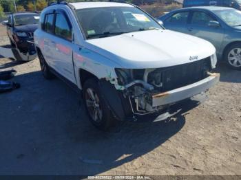  Salvage Jeep Compass