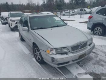  Salvage Volvo S70