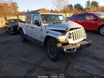  Salvage Jeep Gladiator