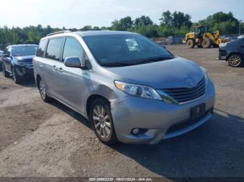  Salvage Toyota Sienna