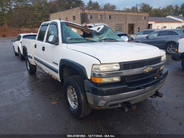  Salvage Chevrolet Silverado 2500