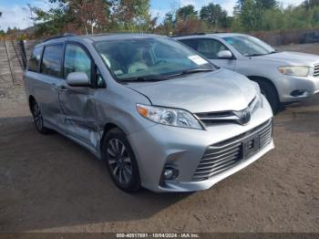  Salvage Toyota Sienna