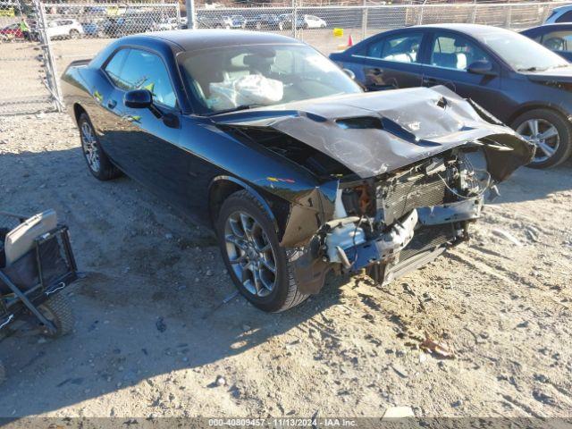  Salvage Dodge Challenger