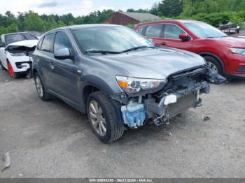  Salvage Mitsubishi Outlander