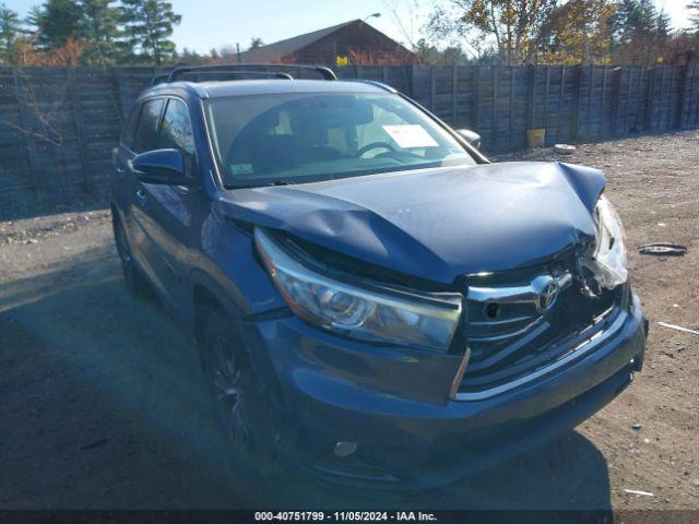  Salvage Toyota Highlander