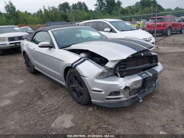  Salvage Ford Mustang