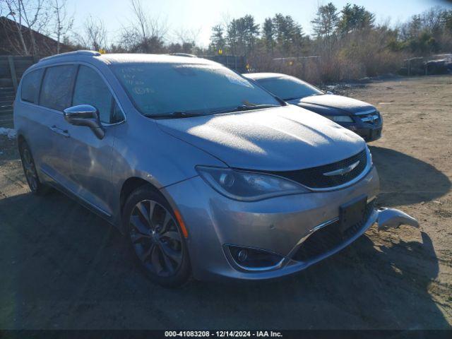  Salvage Chrysler Pacifica