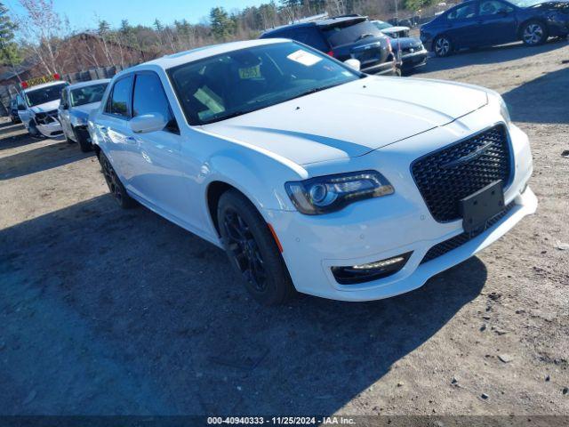  Salvage Chrysler 300