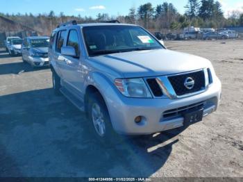  Salvage Nissan Pathfinder