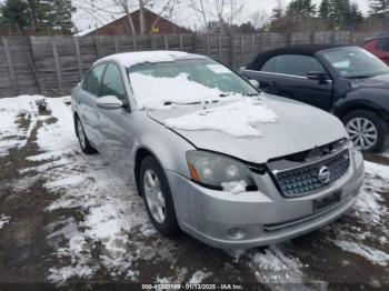  Salvage Nissan Altima