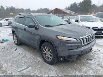  Salvage Jeep Cherokee