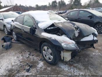  Salvage Nissan Altima