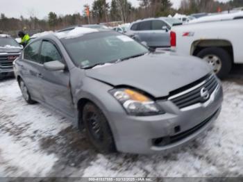  Salvage Nissan Altima