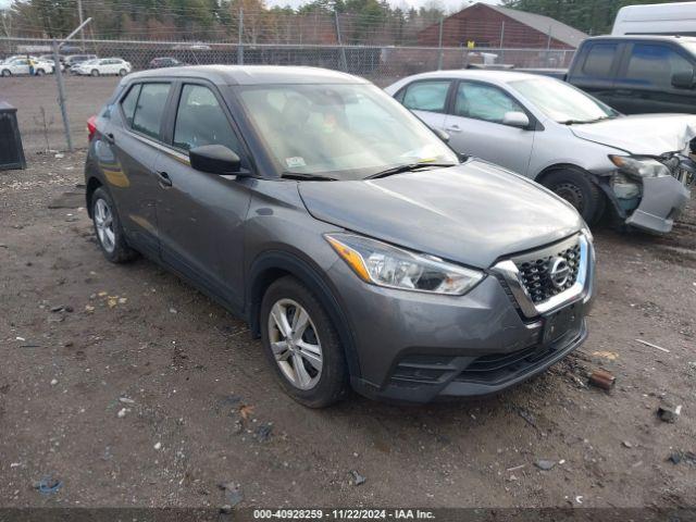  Salvage Nissan Kicks