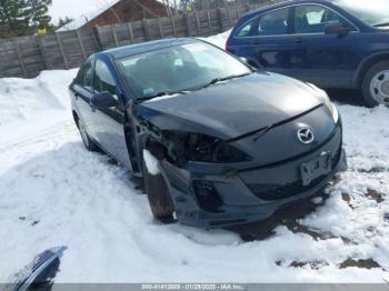  Salvage Mazda Mazda3