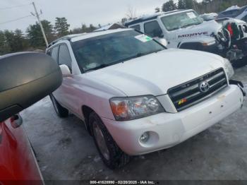  Salvage Toyota Highlander