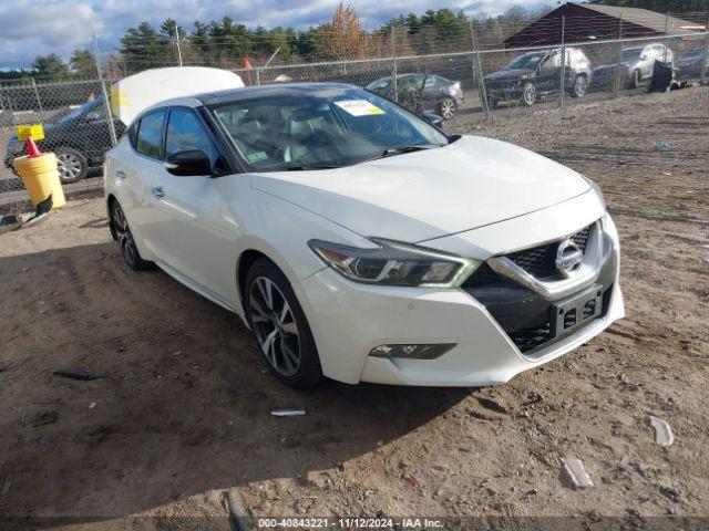  Salvage Nissan Maxima