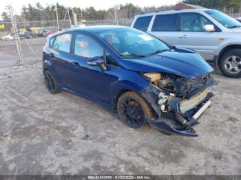  Salvage Ford Fiesta