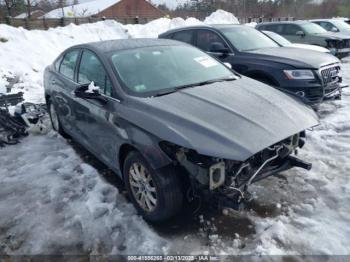  Salvage Ford Fusion