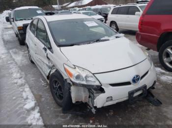  Salvage Toyota Prius