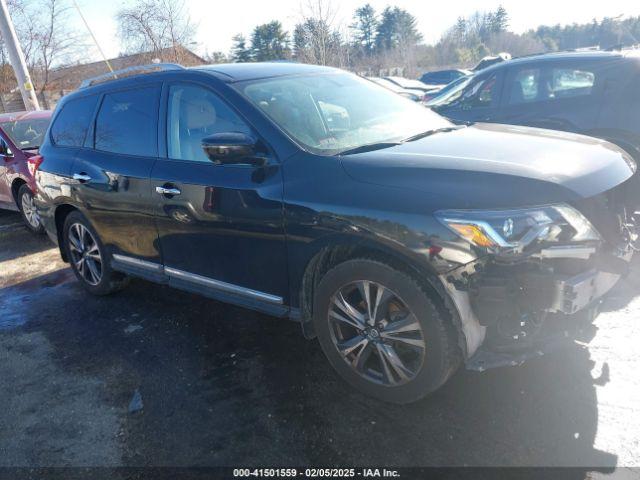  Salvage Nissan Pathfinder