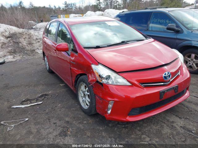  Salvage Toyota Prius v