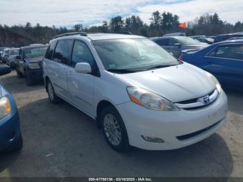  Salvage Toyota Sienna