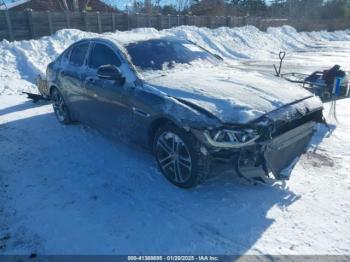  Salvage Jaguar XE