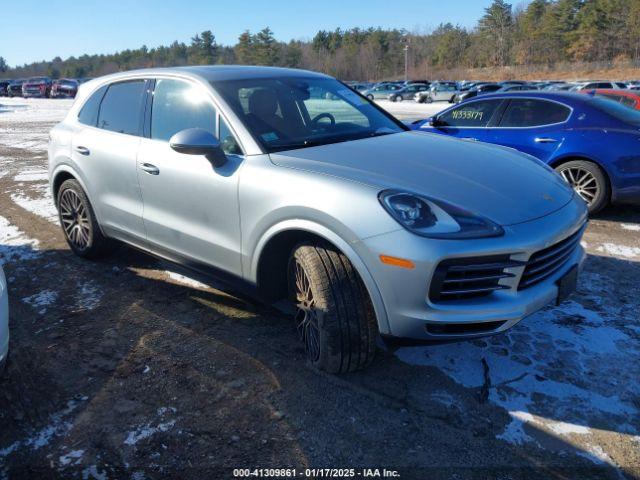  Salvage Porsche Cayenne