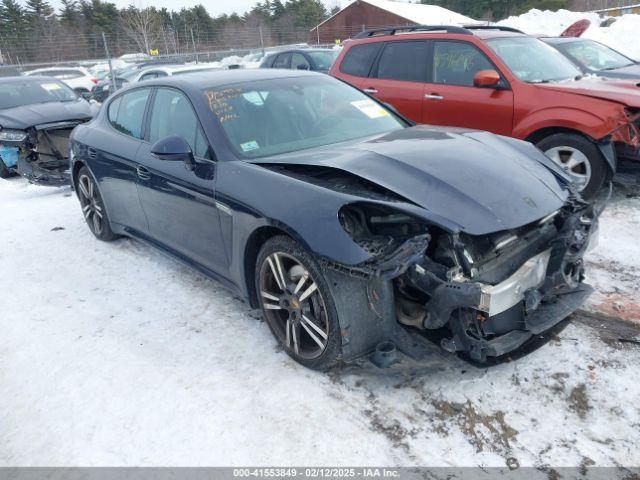  Salvage Porsche Panamera