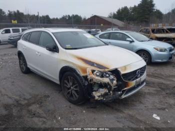  Salvage Volvo V60 Cross Country