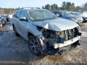  Salvage Toyota Highlander