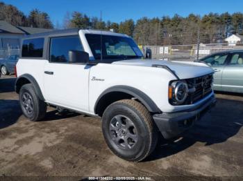  Salvage Ford Bronco