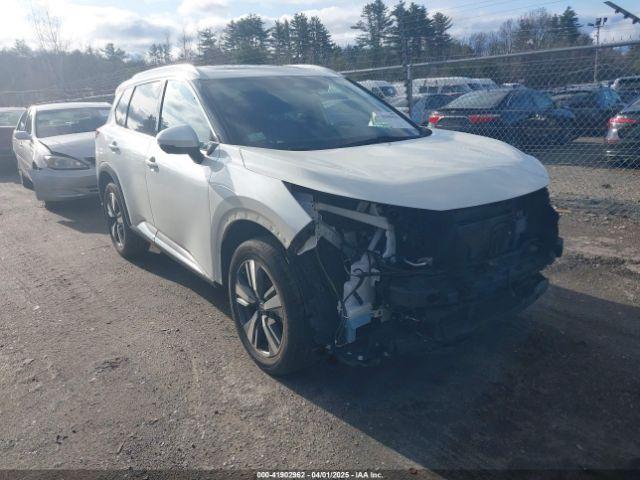  Salvage Nissan Rogue