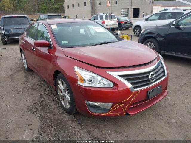  Salvage Nissan Altima