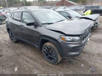  Salvage Jeep Compass