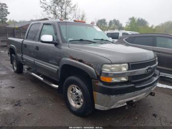  Salvage Chevrolet Silverado 2500