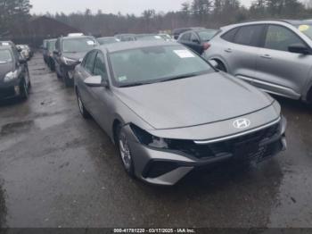  Salvage Hyundai ELANTRA