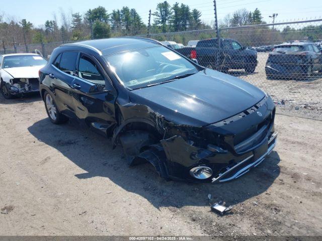  Salvage Mercedes-Benz GLA
